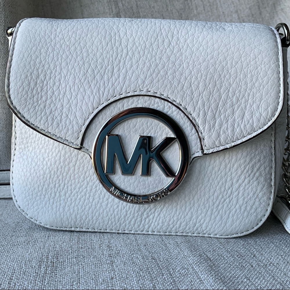 Michael Kors Leather Crossbody EUC